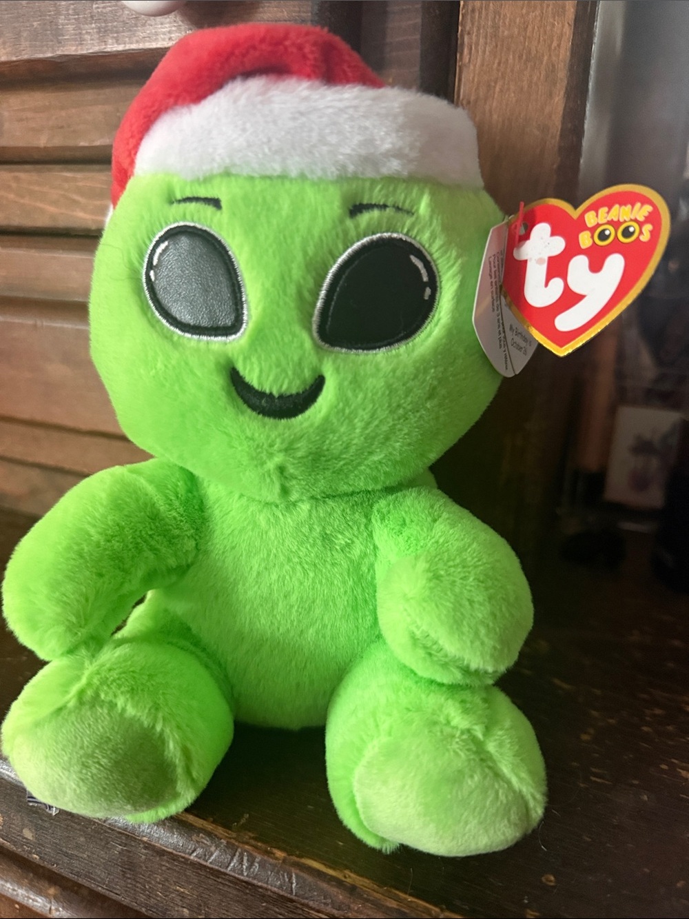 Ty “Comet” Green Alien Beanie Boo Plush with Red and White Santa Hat